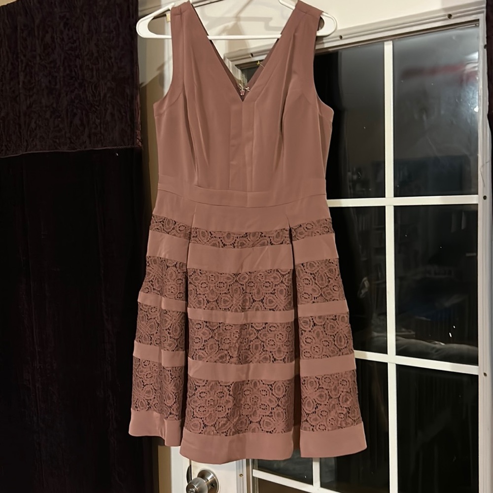 pink dress